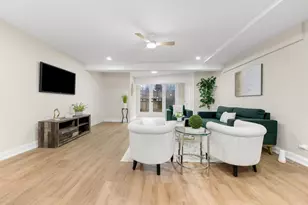19 E 26th St, Chicago, IL 60616 - Photo 5