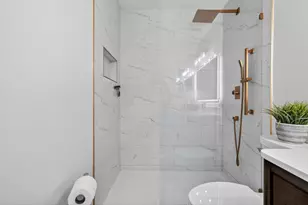 8721 Waterfront Dr, Palos Hills, IL 60465 - Photo 19