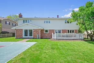 6457 Rodgers Dr, Willowbrook, IL 60527 - Photo 27