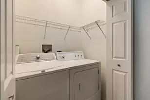 1251 Townes Cir, Aurora, IL 60502 - Photo 11