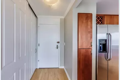 2800 N Lake Shore Drive #2414, Chicago, IL 60657 - Photo 3