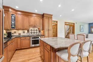 2212 Crystal Way, Crystal Lake, IL 60012 - Photo 11