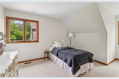 2212 Crystal Way, Crystal Lake, IL 60012 - Photo 25