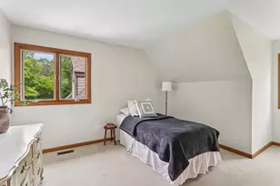 2212 Crystal Way, Crystal Lake, IL 60012 - Photo 25