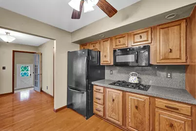 9616 Morel Drive, Bloomington, IL 61705 - Photo 5