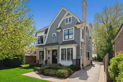 1482 Edgewood Lane, Winnetka, IL 60093 - Photo 3