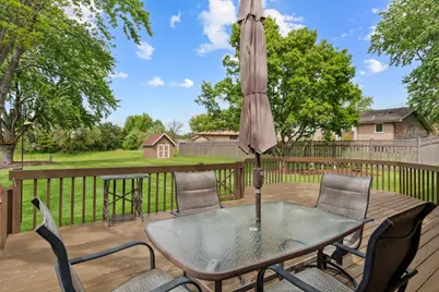 16W658 Therese Court, Willowbrook, IL 60527 - Photo 25