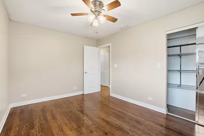 8718 Cranbrook Lane, Bridgeview, IL 60455 - Photo 9