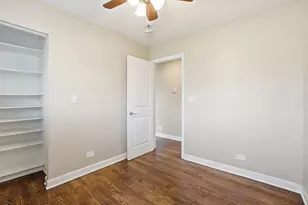 8718 Cranbrook Ln, Bridgeview, IL 60455 - Photo 7