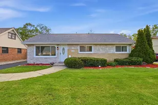 8718 Cranbrook Ln, Bridgeview, IL 60455 - Photo 1