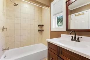 1751 W Chase Ave, Chicago, IL 60626 - Photo 13
