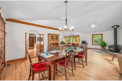 43W870 McDonald Road, Elgin, IL 60124 - Photo 9
