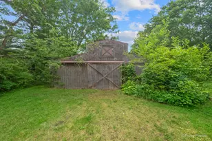 43W870 McDonald Rd, Elgin, IL 60124 - Photo 37