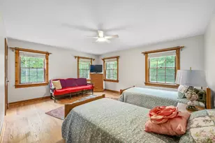43W870 McDonald Rd, Elgin, IL 60124 - Photo 17