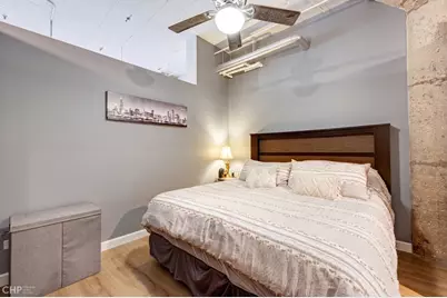 15 S Throop Street #209, Chicago, IL 60607 - Photo 5