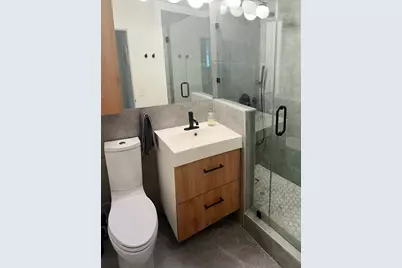 360 W Wellington Avenue #13D, Chicago, IL 60657 - Photo 9