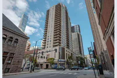 635 N Dearborn Street #701, Chicago, IL 60654 - Photo 3