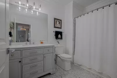 635 N Dearborn Street #701, Chicago, IL 60654 - Photo 25