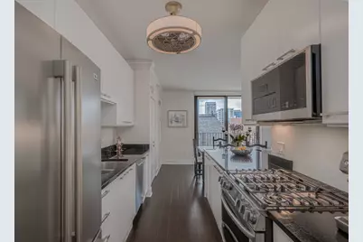 635 N Dearborn Street #701, Chicago, IL 60654 - Photo 9