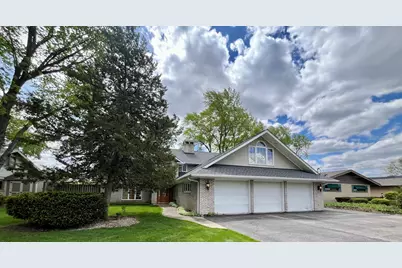 2401 Fairview Avenue, Johnsburg, IL 60051 - Photo 3