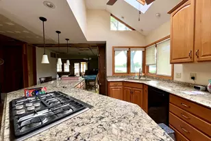 2401 Fairview Ave, Johnsburg, IL 60051 - Photo 17