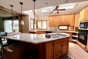 2401 Fairview Ave, Johnsburg, IL 60051 - Photo 19