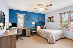 1265 N Scarlet Dr, Addison, IL 60101 - Photo 37