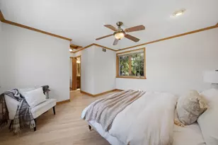 5801 N Kenton Ave, Chicago, IL 60646 - Photo 33