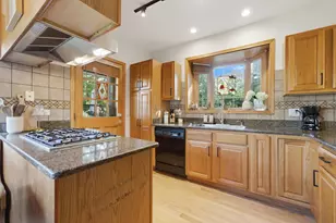 5801 N Kenton Ave, Chicago, IL 60646 - Photo 21