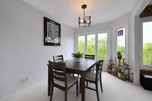225 Lake Blvd, Buffalo Grove, IL 60089 - Photo 13