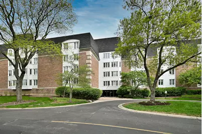 225 Lake Boulevard #560, Buffalo Grove, IL 60089 - Photo 1