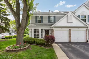 17 Peach tree Ln, Westmont, IL 60559 - Photo 1