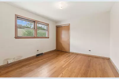 4432 W 100th Place, Oak Lawn, IL 60453 - Photo 5