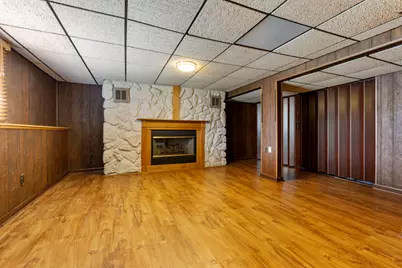 2120 Coronet Road, Loves Park, IL 61111 - Photo 11
