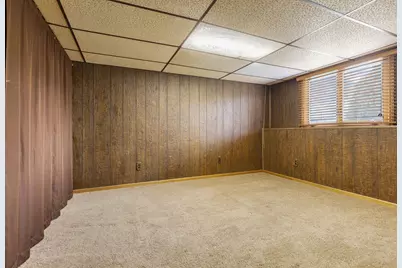 2120 Coronet Road, Loves Park, IL 61111 - Photo 13