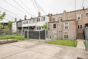 10433 S Corliss Ave, Chicago, IL 60628 - Photo 19
