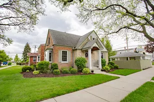 5222 N Oriole Ave, Chicago, IL 60656 - Photo 3