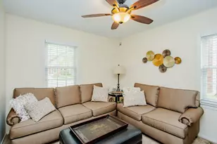 5222 N Oriole Ave, Chicago, IL 60656 - Photo 17