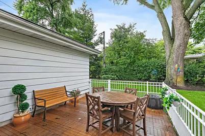 404 Sunset Drive, Wilmette, IL 60091 - Photo 45