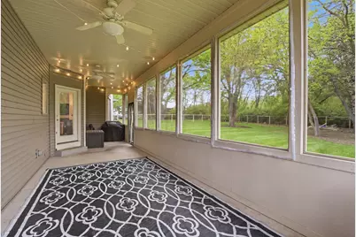 2414 Mehring Avenue, Johnsburg, IL 60051 - Photo 19