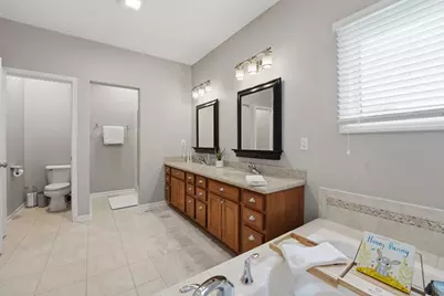 2414 Mehring Avenue, Johnsburg, IL 60051 - Photo 27