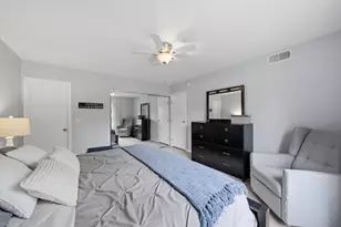 5S040 Pebblewood Ln, Naperville, IL 60563 - Photo 13