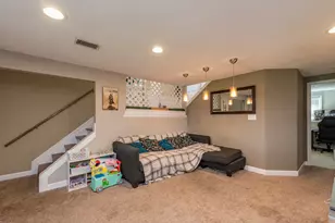 814 Holdridge Ave, Winthrop Harbor, IL 60096 - Photo 17