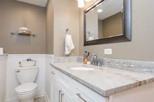 814 Holdridge Ave, Winthrop Harbor, IL 60096 - Photo 21
