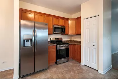 2216 Woodview Avenue, Joliet, IL 60431 - Photo 7