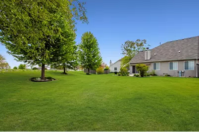 2216 Woodview Avenue, Joliet, IL 60431 - Photo 17