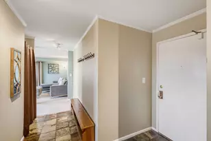35 S Baybrook Dr, Palatine, IL 60074 - Photo 9