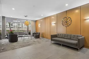 2930 N Sheridan Rd, Chicago, IL 60657 - Photo 27