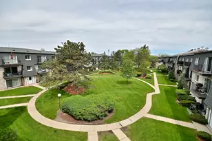 9442 Bay Colony Dr, Des Plaines, IL 60016 - Photo 19