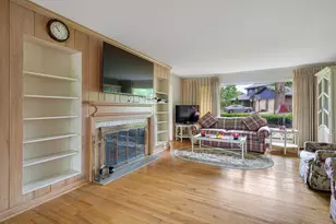 16 Green Ridge Rd, Elgin, IL 60120 - Photo 13